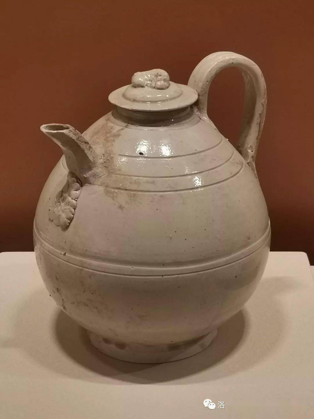 有北朝青瓷,隋唐青瓷和白瓷,及宋代名窑瓷器等;山西作为宋元时期北方