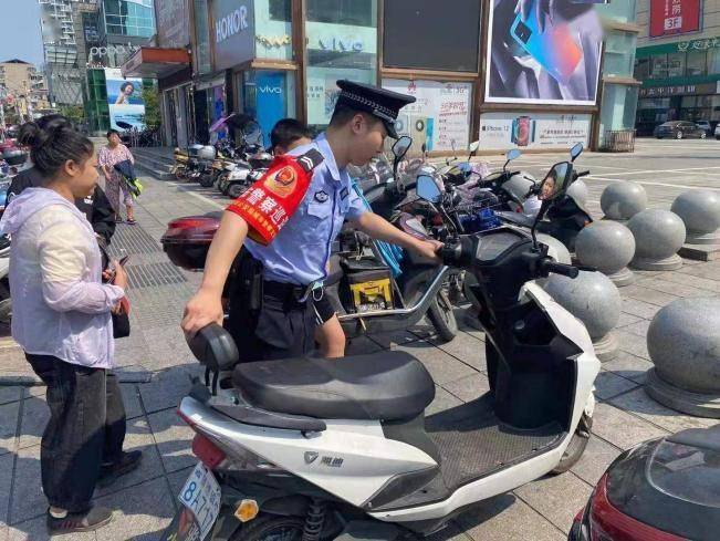 【节日我在岗】景德镇市公安局城市警察支队全力做好中秋安保工作