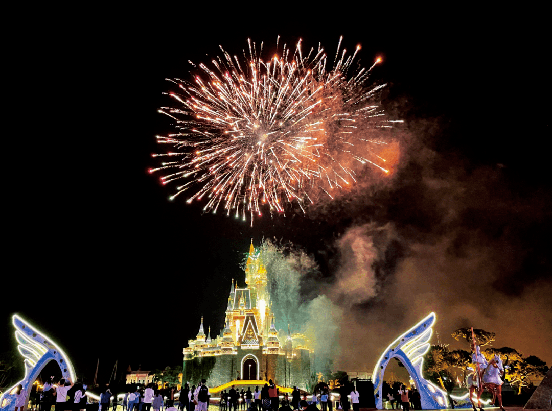欧乐堡|梦幻世界中秋节必打卡!璀璨烟花绚丽绽放