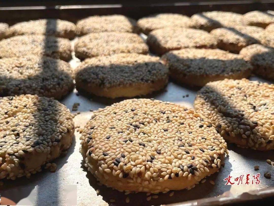 耒阳:百年夏塘麻饼 香飘中秋销售旺