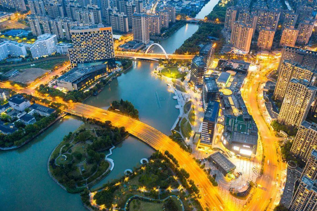 转角遇到美2021上海城市空间艺术季嘉定新城菊园新区15分钟社区生活圈