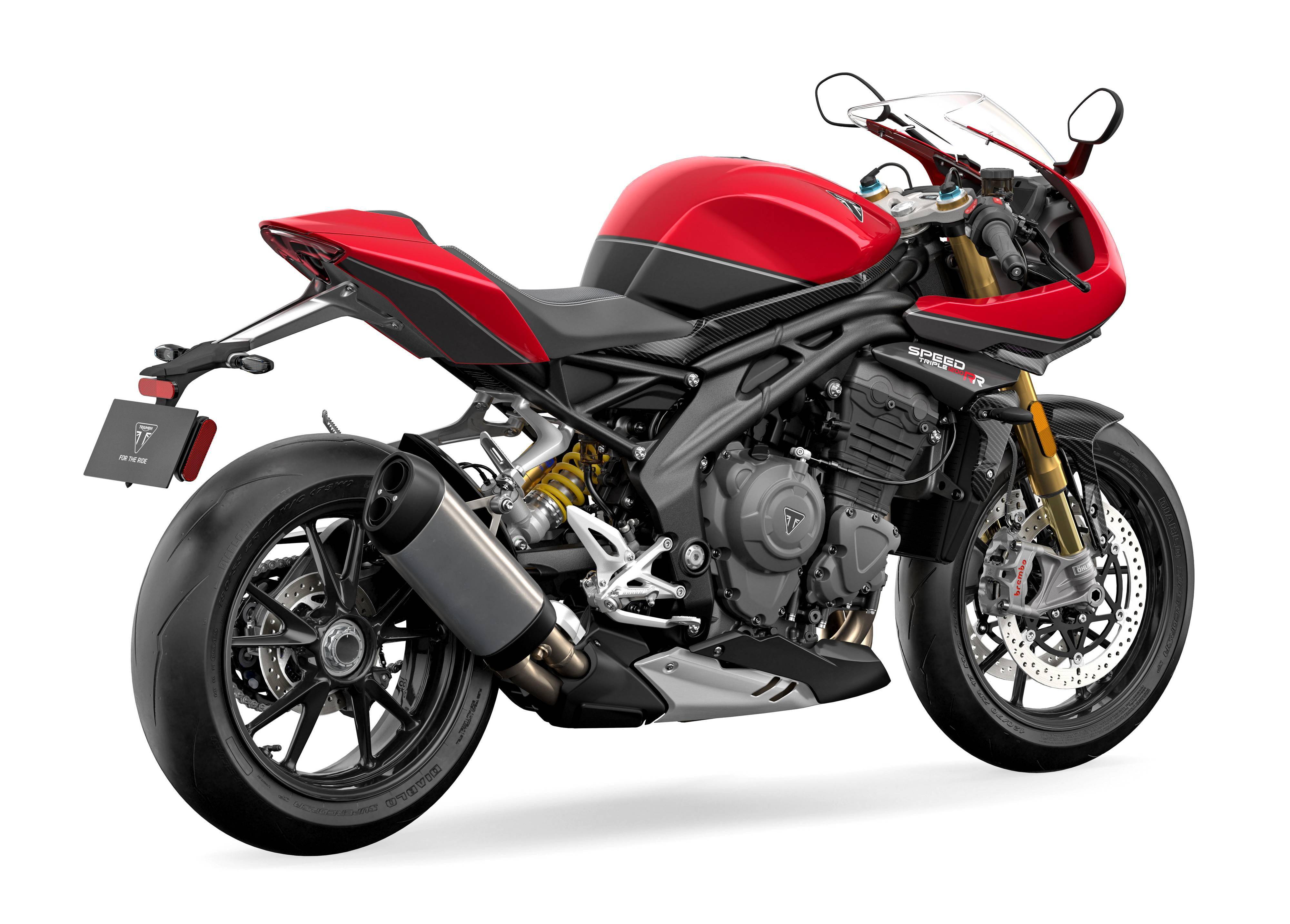 顾名思义,新的 2022&apos speed triple 1200 rr,是以运动街车 speed