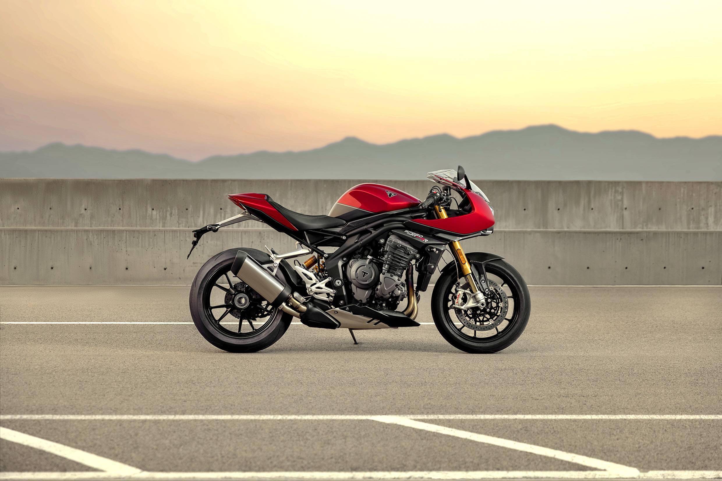 凯旋全新街跑车 2022 speed triple 1200 rr