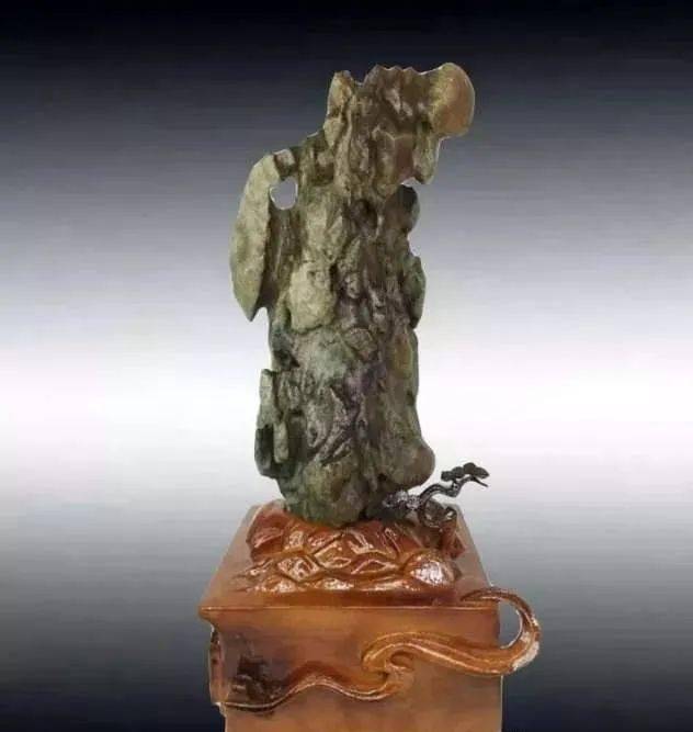 新疆托克逊奇石——造型生动形状各异