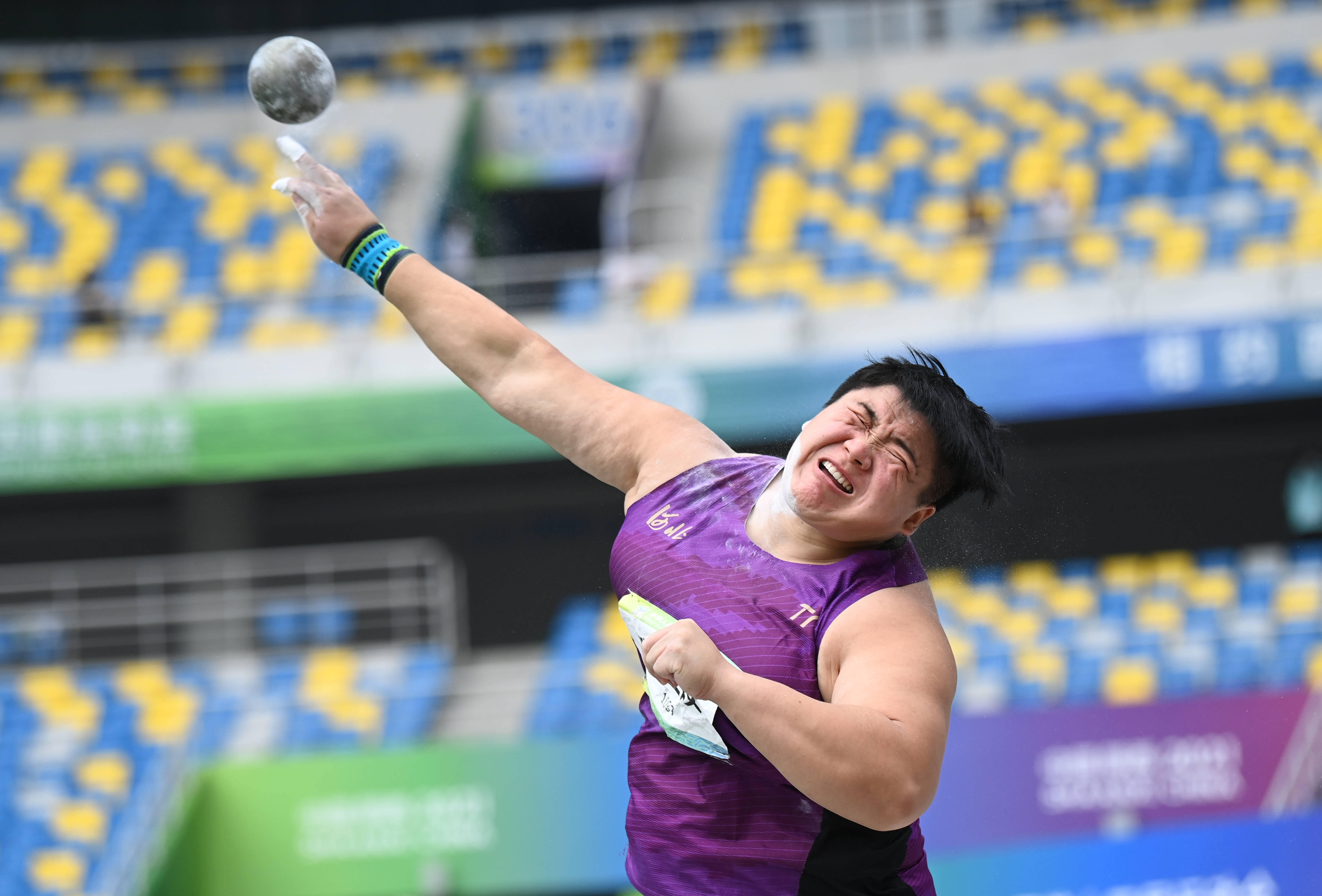 田径女子投掷团体铅球赛况