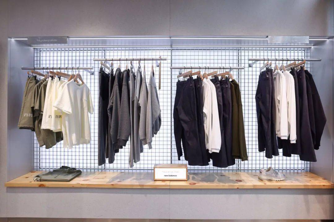 成都 城事｜好耍，成都街头遇上 NB GREY Pop-up 店铺