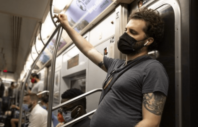 疫苗|美专家：预计未来几周，美国新增新冠病例数将继续攀升