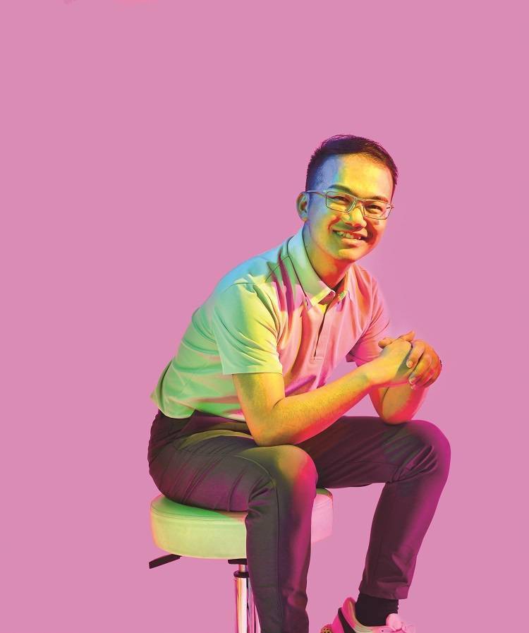 这个中科大"90后"创业者如何打造"空中成像"技术 |u30_范超