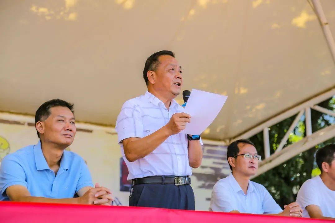 稼祥中学举行新学期开学典礼现场校长说了这些话