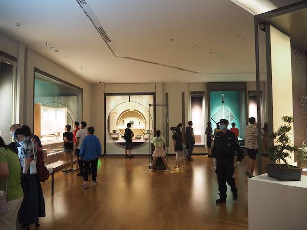 江南|现场｜苏博西馆建成开放，首展大英文物与“纯粹江南”