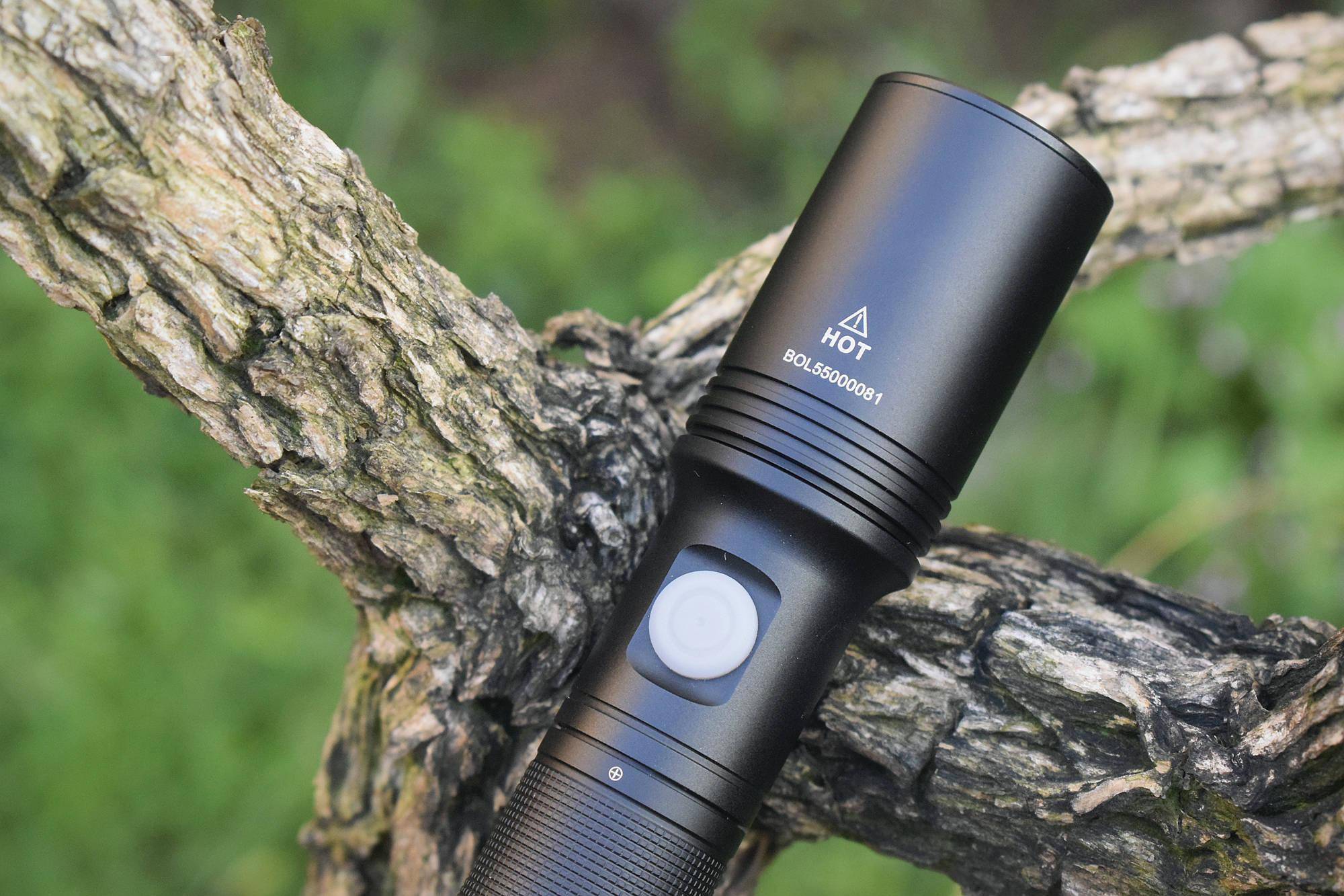 手握光剑心向远方纳丽德l10白激光手电体验