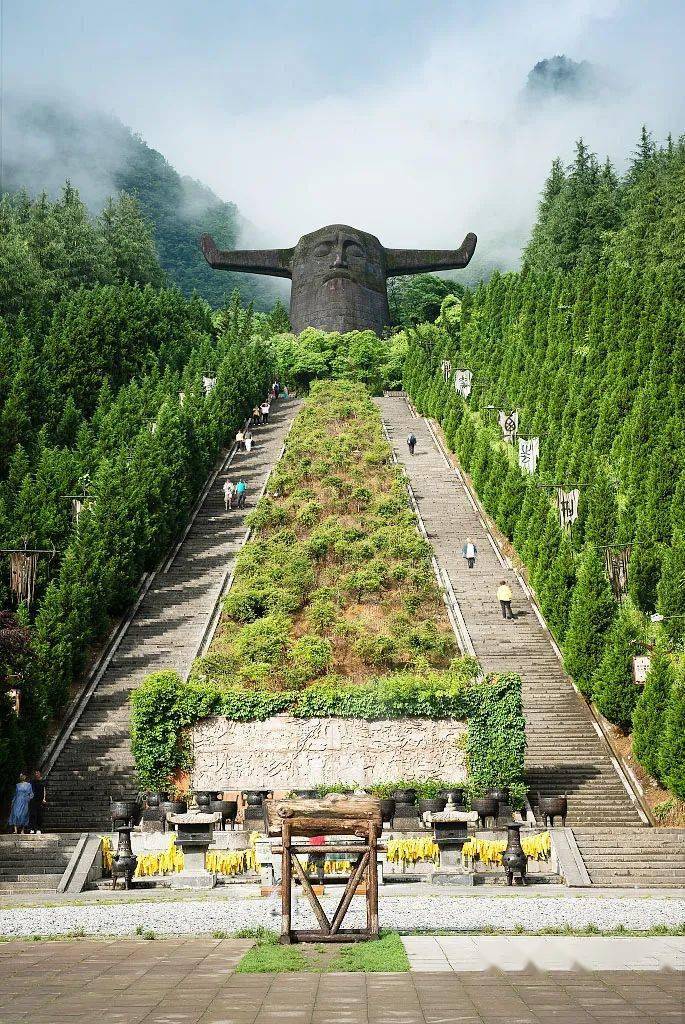 北纬30度的森林奇迹打卡神农架三峡探秘湖北小奈良