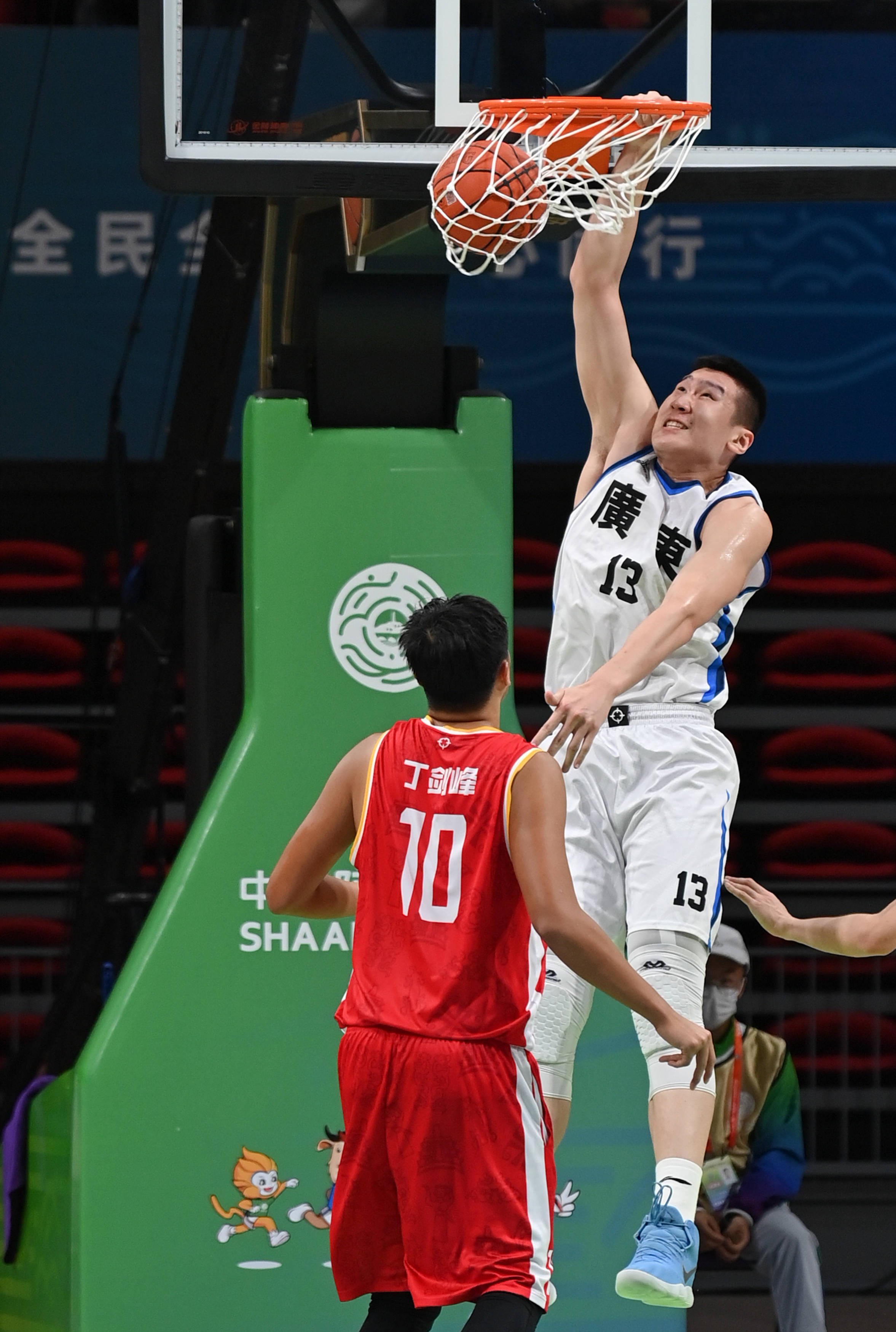 篮球——五人制篮球男子22岁以下组半决赛:广东队胜湖北队