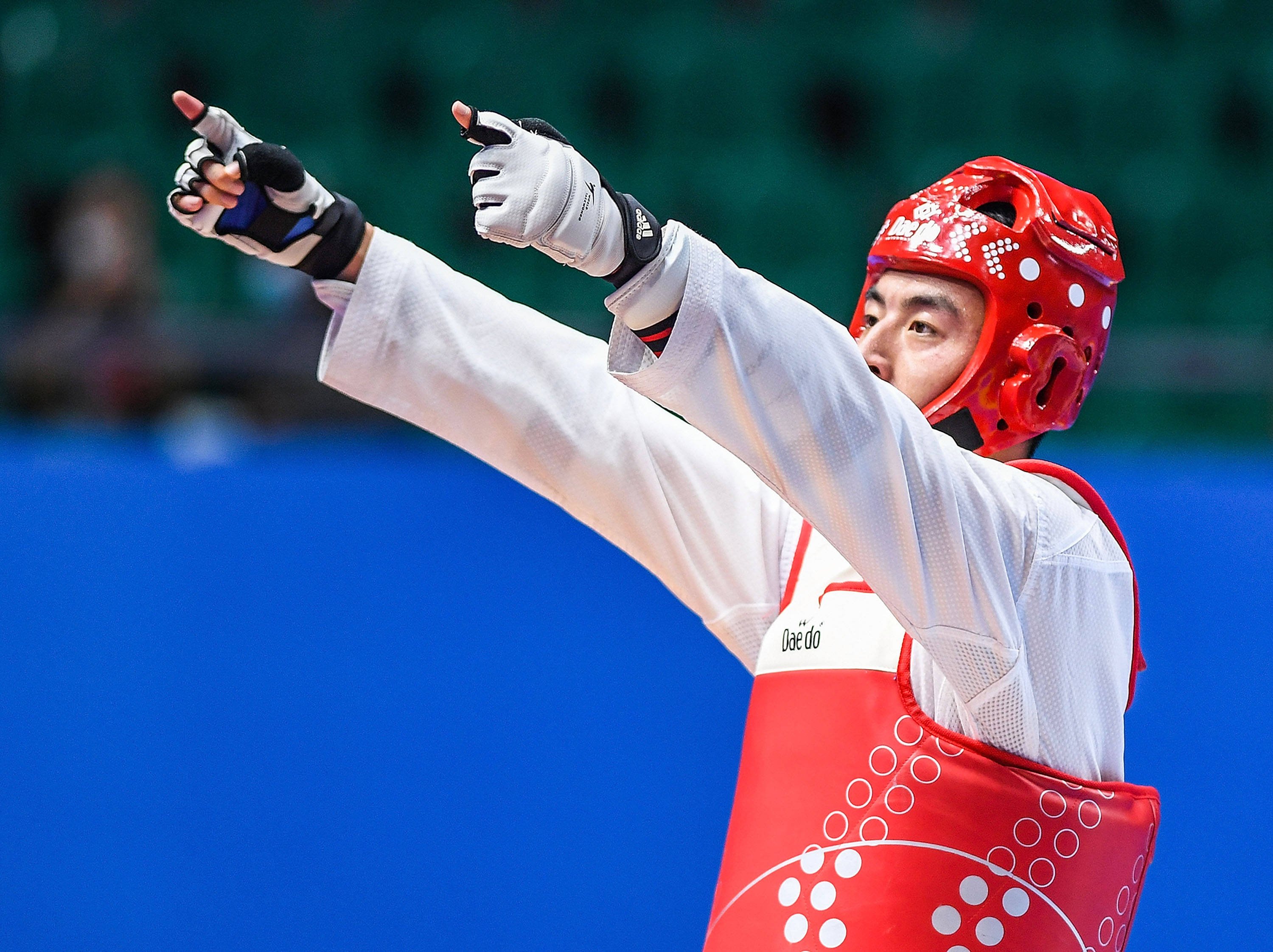 新华社照片,汉中(陕西),2021年9月26日9月26日,新疆队选手田间在比赛