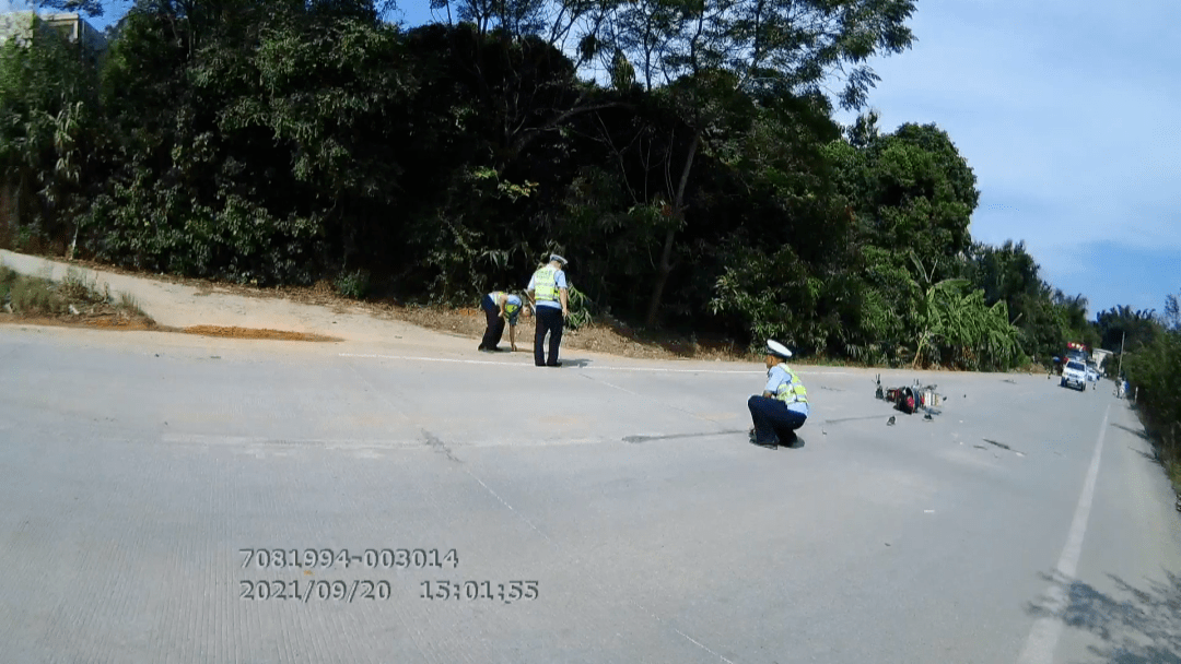 潘某驾驶重型罐式货车沿省道313线自那蒙镇往大寺镇方向行驶,施某驾驶