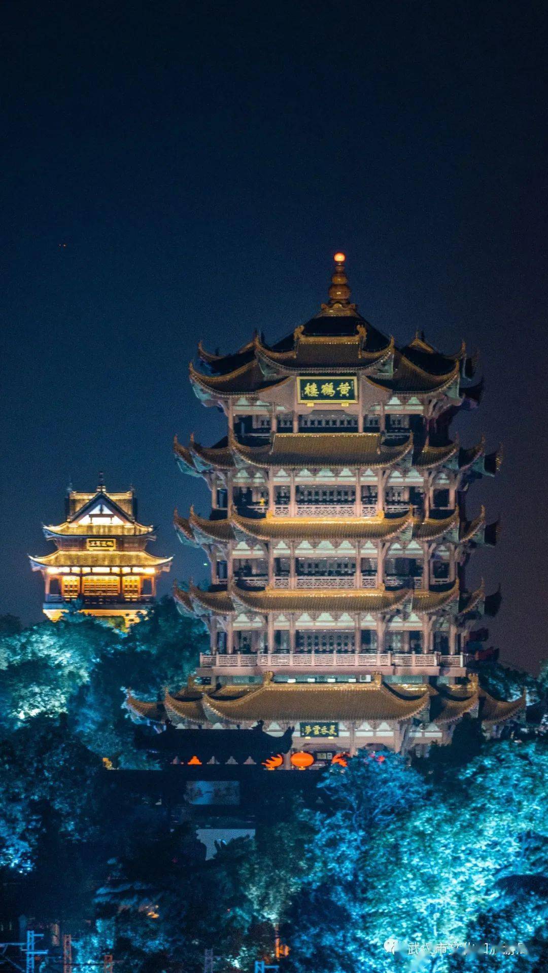 这份武汉文旅大礼包赶紧拿好_黄鹤楼