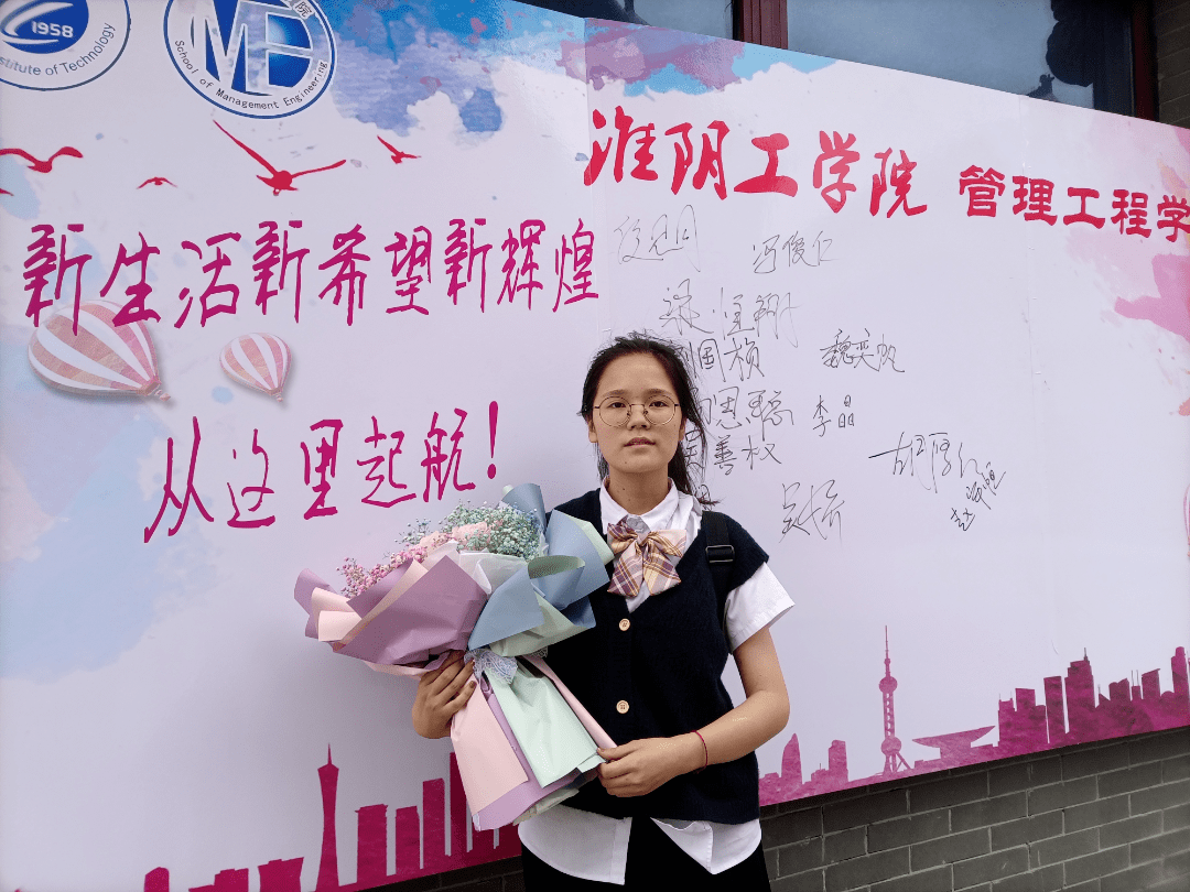 2021新生报到现场直击!_迎新