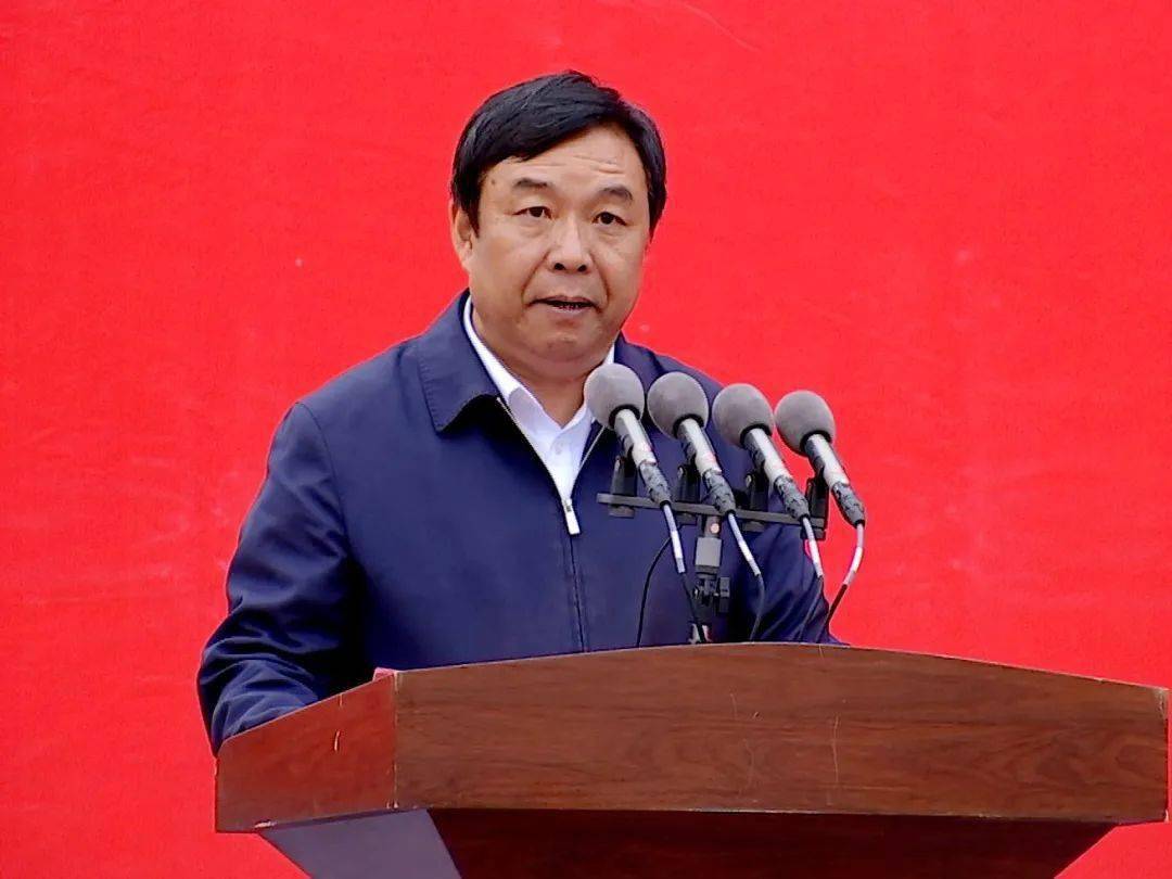 许树德致辞表示,临洮县将始终坚持以"店小二"的姿态,全力为企业提供