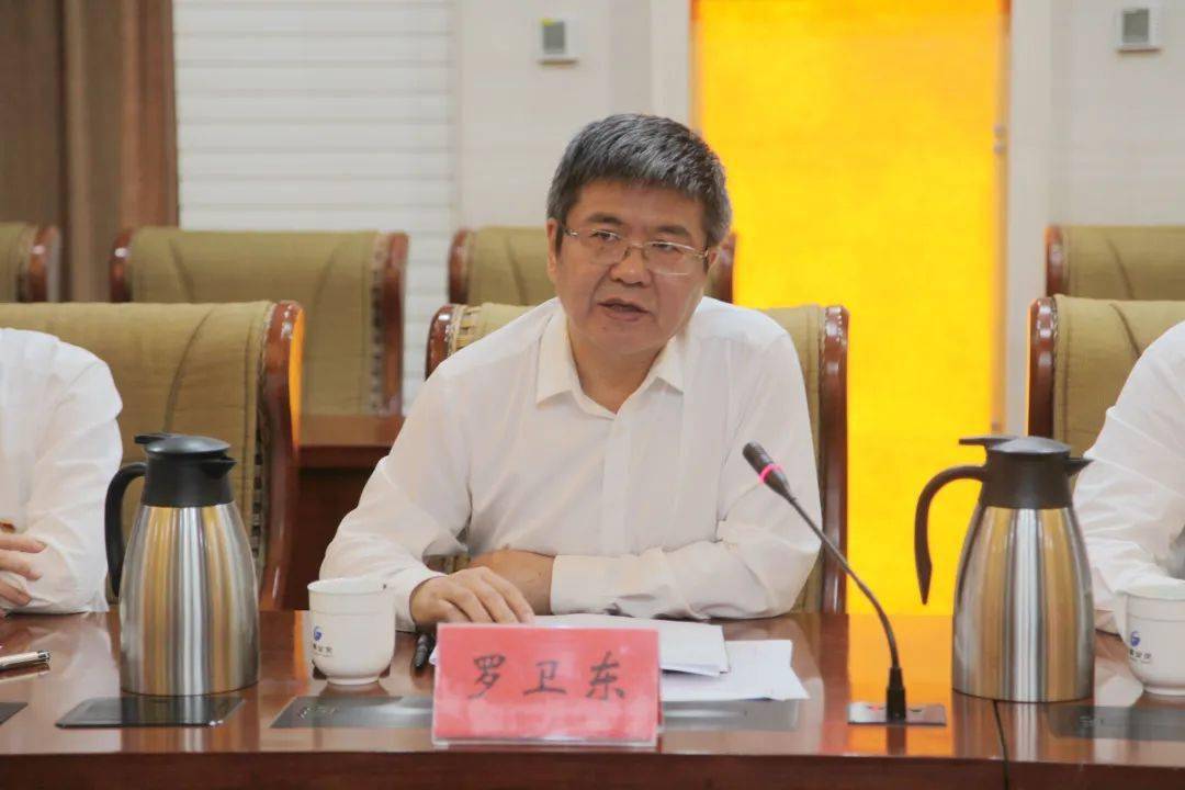 市交通运输局副局长罗卫东,安全总监刘圣元,安全监督处处长程凤国