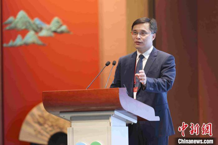 王琦|尼山世界中医药论坛首次开坛 倡导构建人类卫生健康共同体