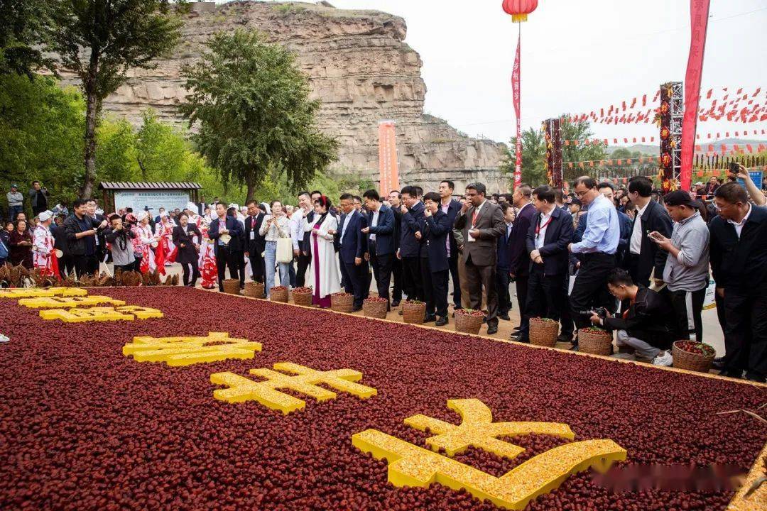 總要來趟佳縣吧!慶豐收,摘紅棗,賞秋景._東方紅