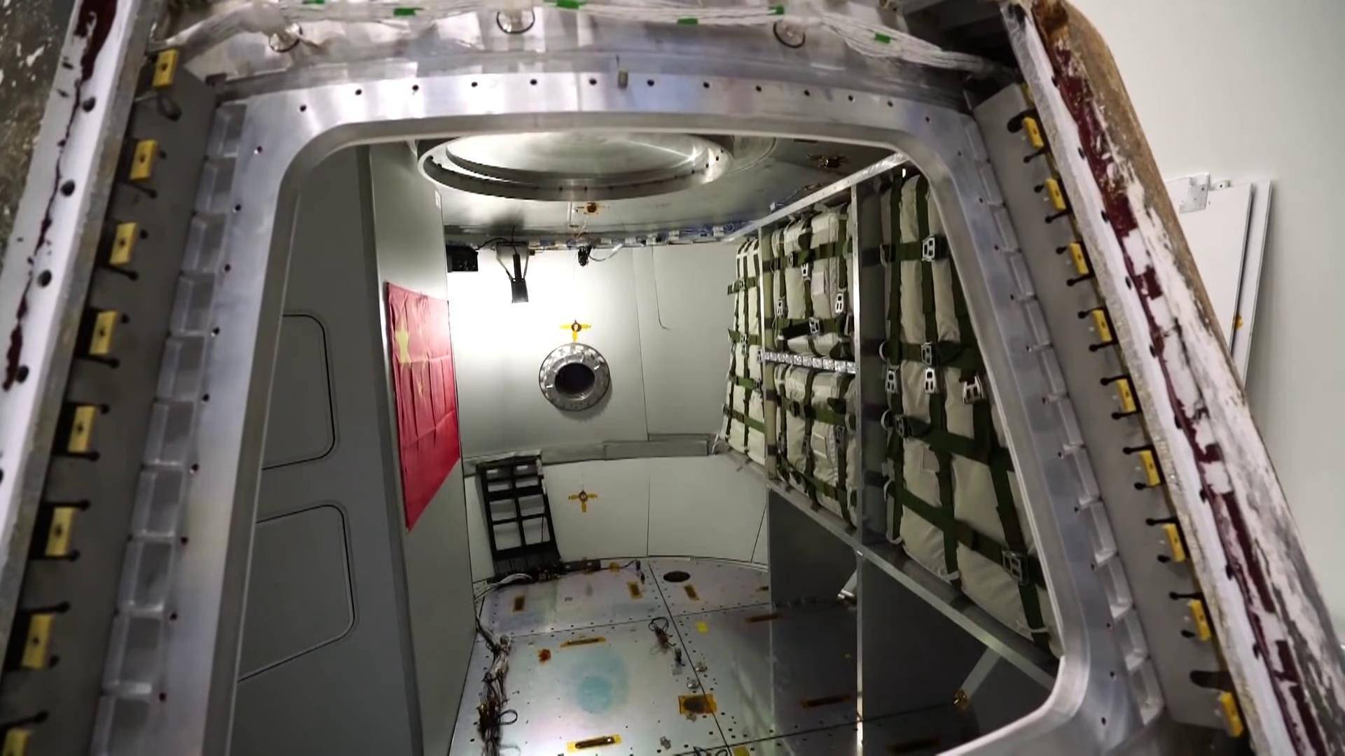 新一代载人飞船返回舱世界最大关键技术比美国登月飞船领先很多