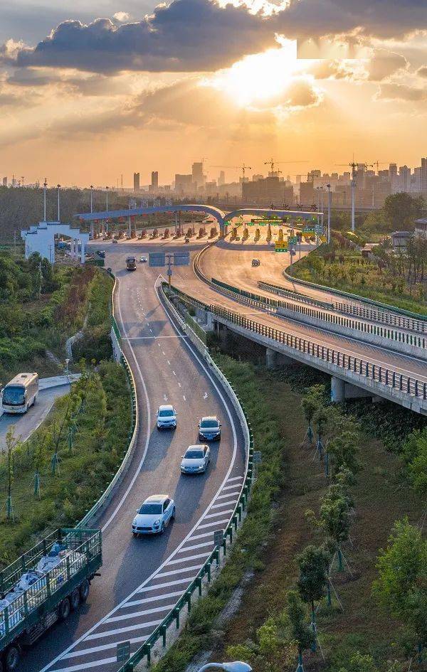合肥绕城高速公路南淝河路出入口