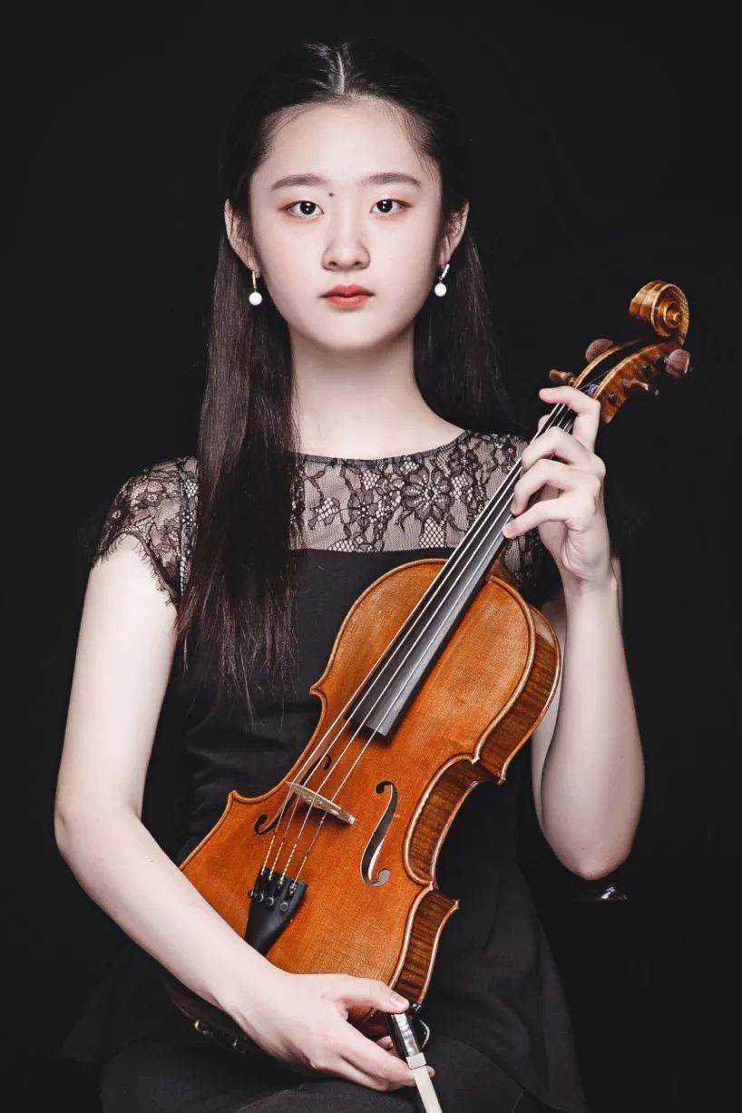 喜报我院附中中提琴专业学生李雨霏获新加坡国际独奏重奏大赛专业组b
