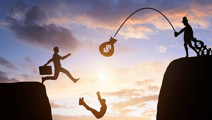 国民村镇银行损失惨重：担保公司负责人骗贷38