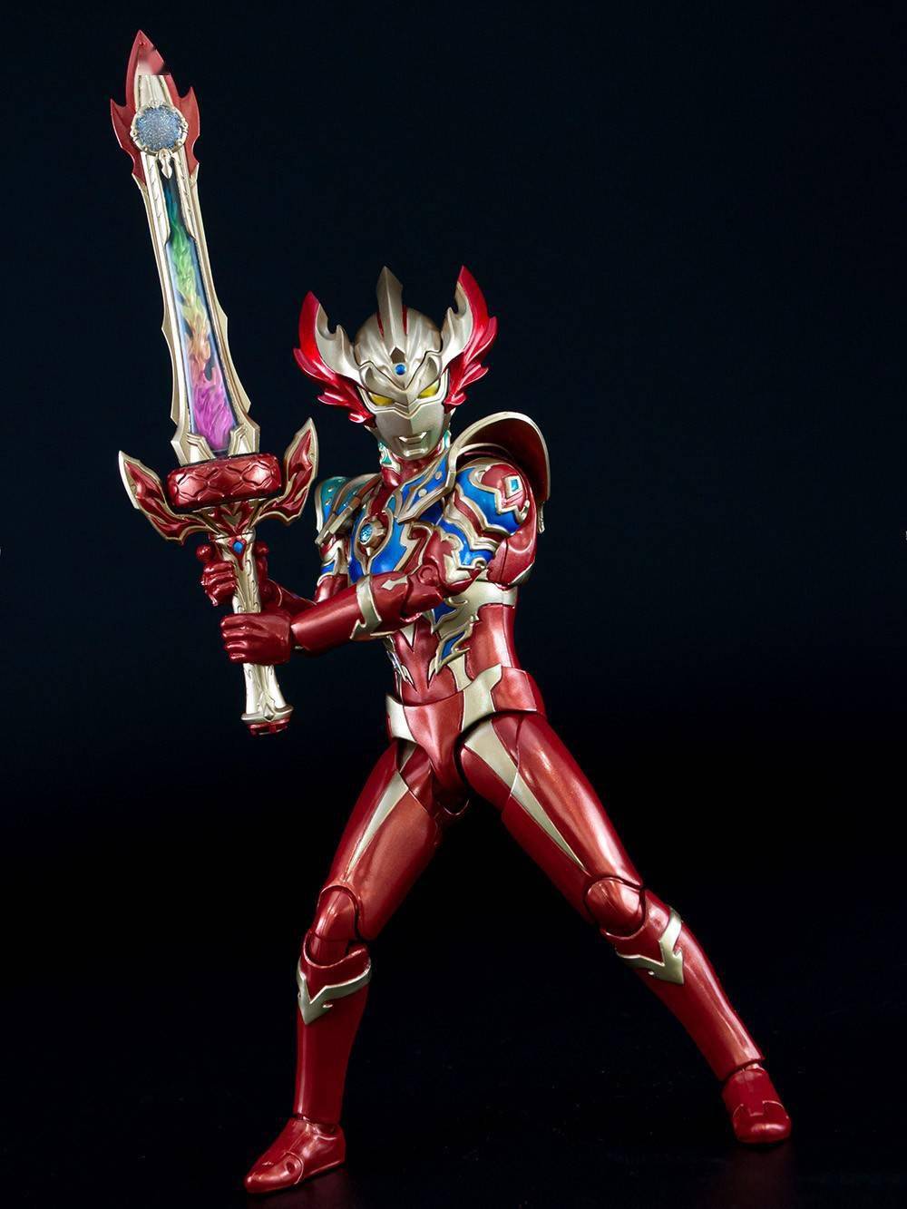 pb万代魂泰迦奥特曼 彩虹三重斯特利姆形态 售价430元