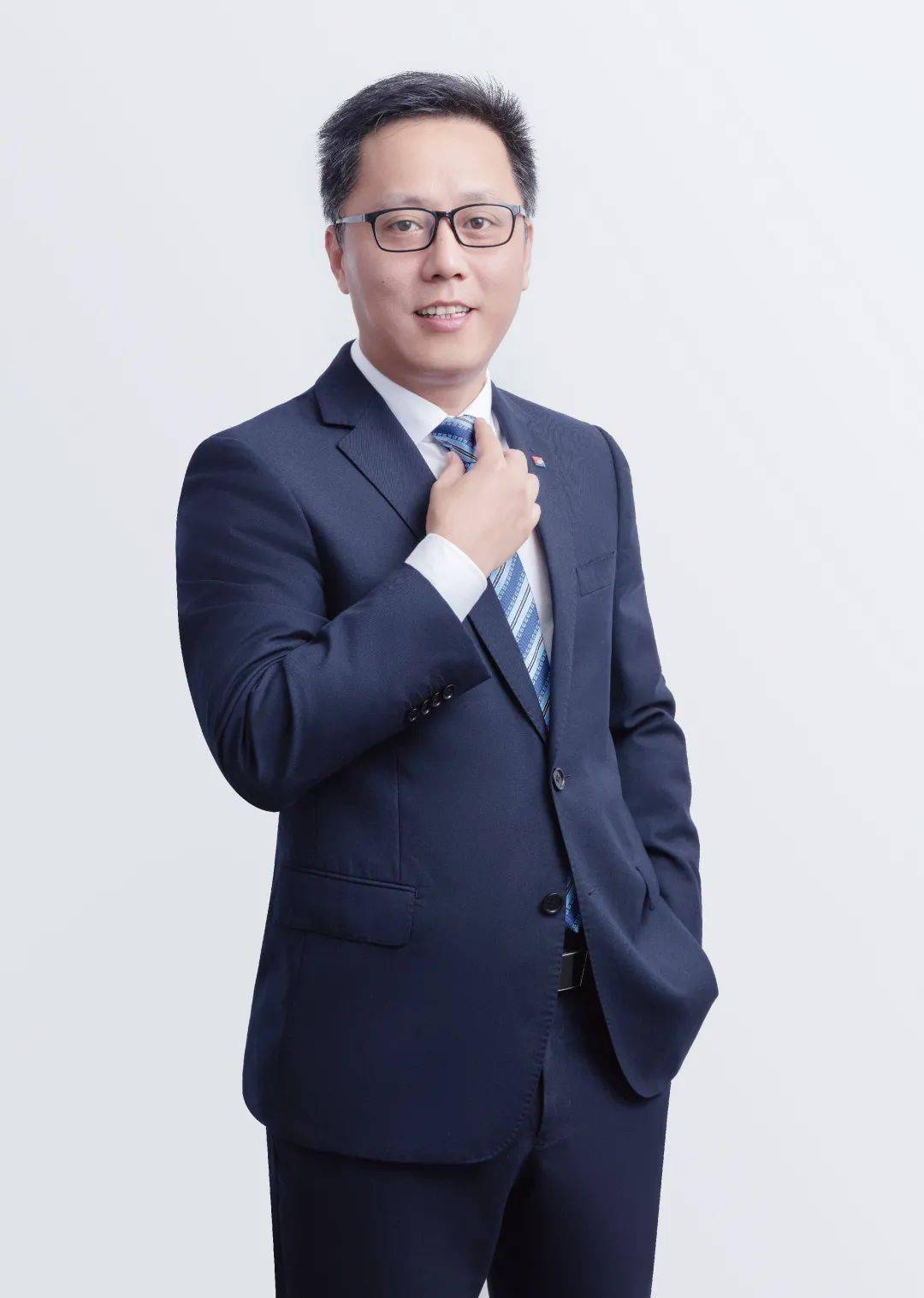 道德模范丨沈林敬业奉献的青年工匠