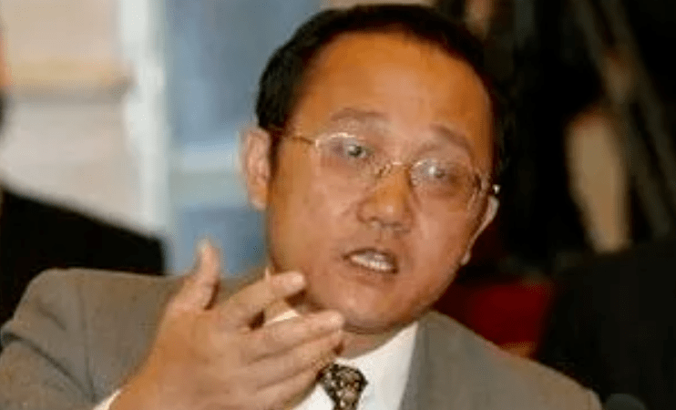 这个偷偷赚了1亿元的医生,终于被送上热搜了_刘进