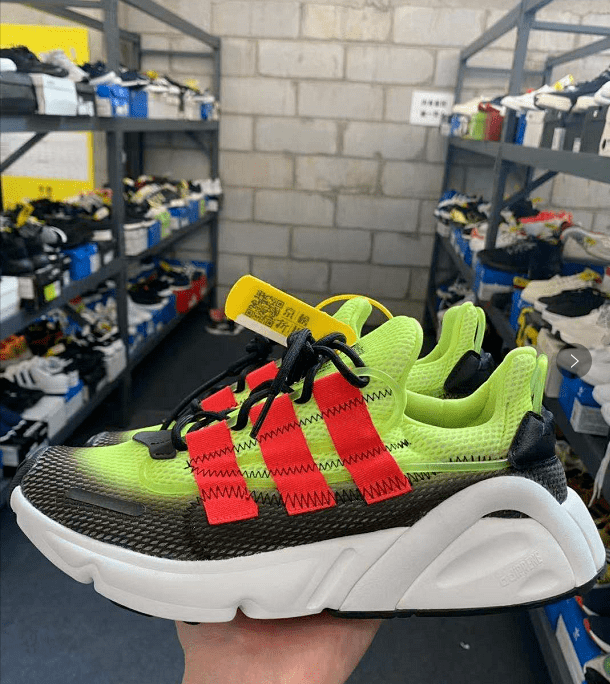 斯凯奇国庆大促!低至1.5折!紧邻通州?3000㎡大卖场!10万件货品清仓特卖!