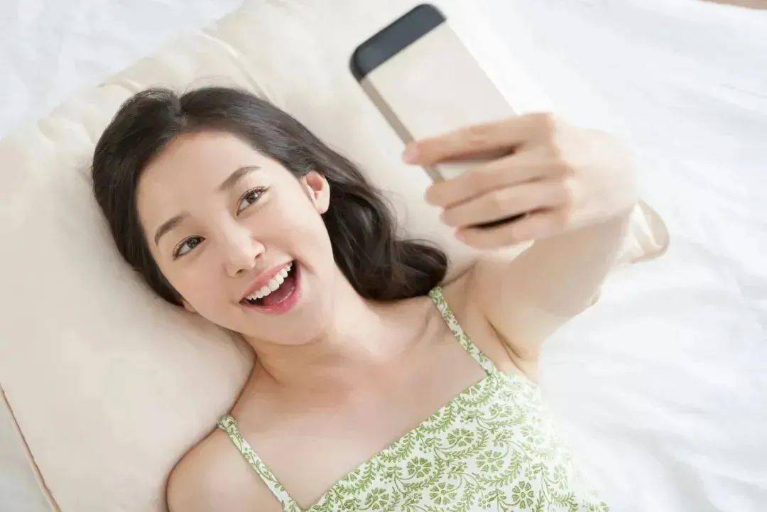牙刷一个偷偷变美的小心机，只要一招好看十倍都不止！