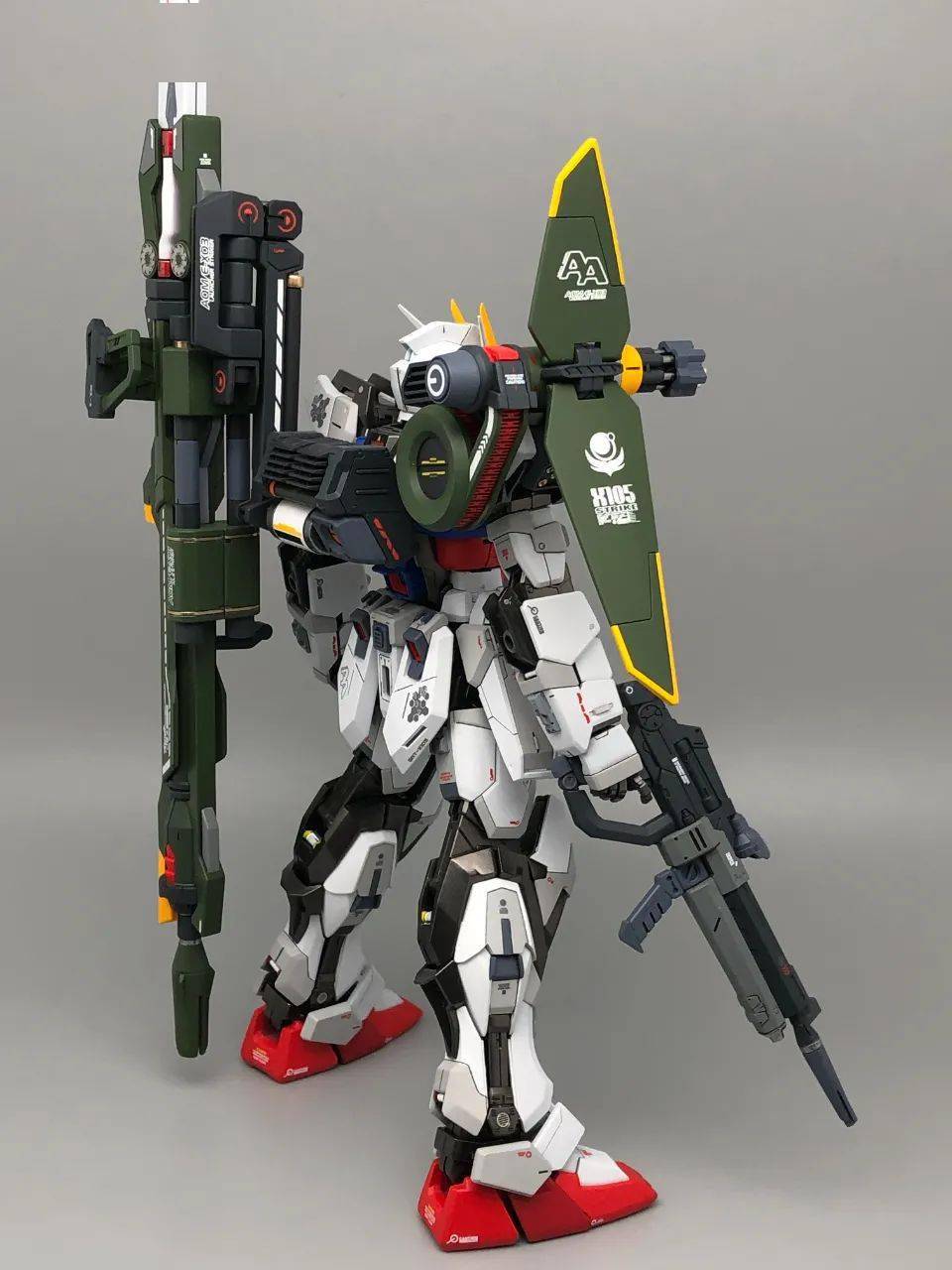 增加细节mg完美强袭干净涂装