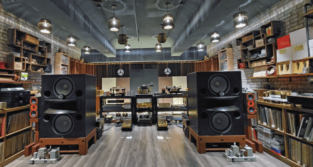 名店丨当情怀与音响走到一起 take one analog sound音响店