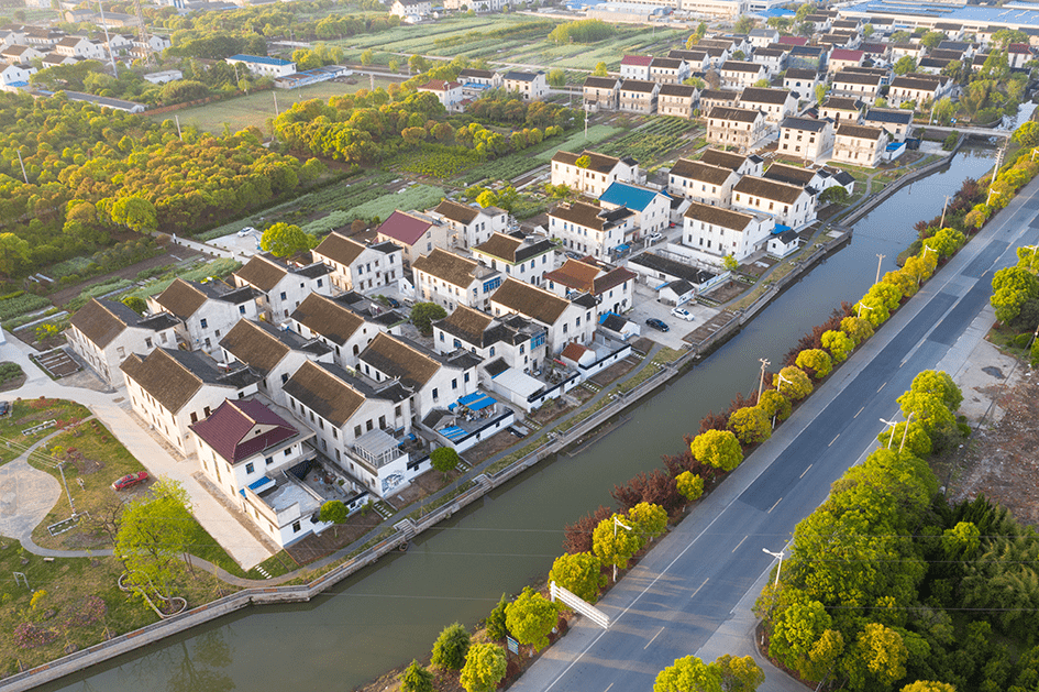 李袁村位于常熟市碧溪街道西南,紧靠常熟经济技术开发区.