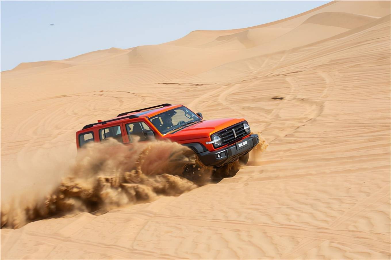 长城炮坦克300哈弗h9携手出战阿拉善与车主共享狂欢盛宴