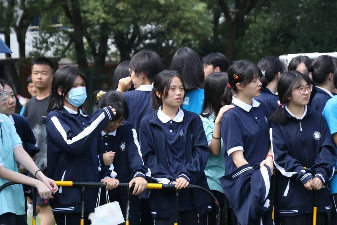 我有我的young长沙市第六中学社团招新啦
