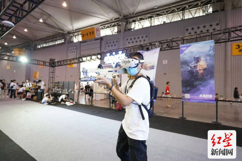 赛凡|19万人次逛展、超3000万交易额 “科技+文创”赋能社交娱乐消费新场景