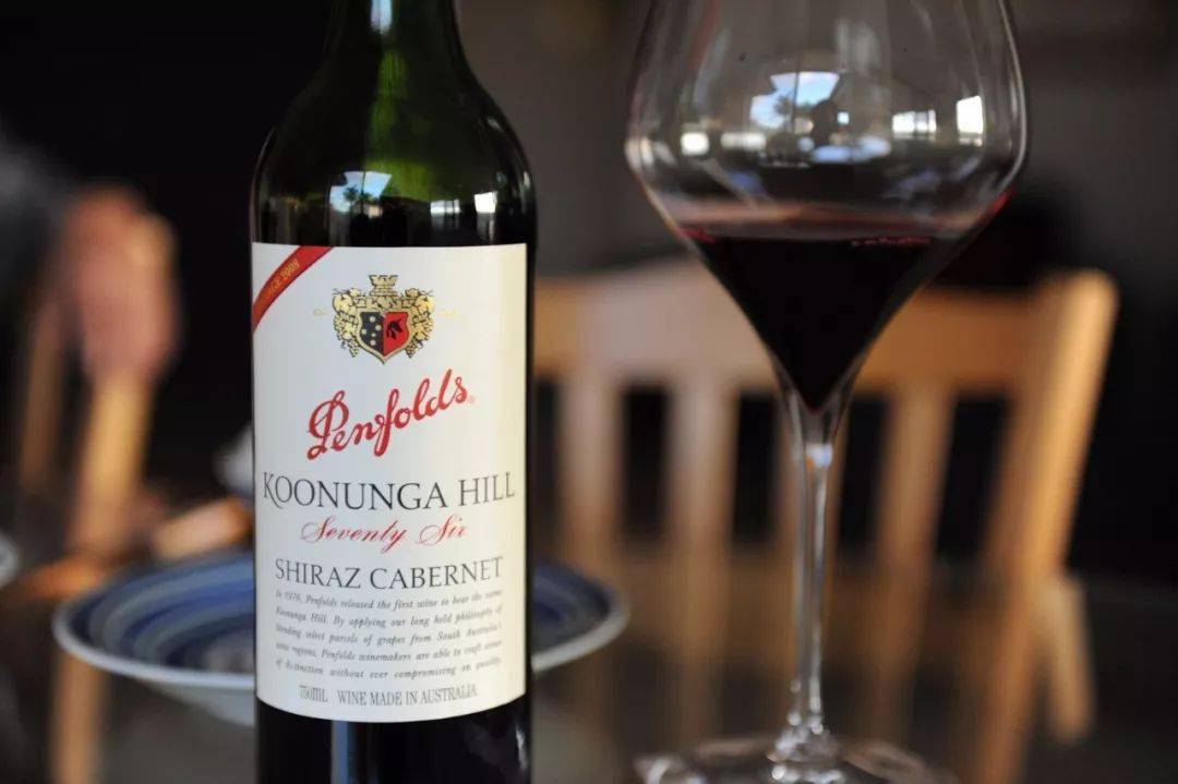 火遍饭局的奔富红酒,应该怎么选?_bin