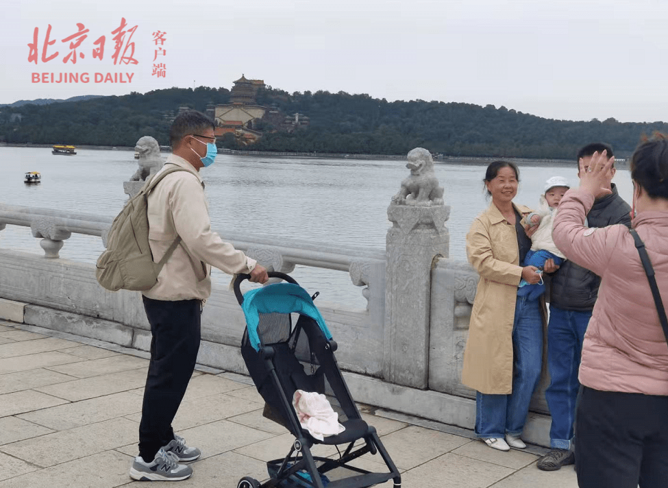 阴雨|国庆假期人气高，本端带您蒙蒙细雨中逛不一样的颐和园