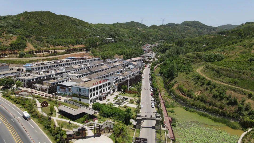 蓝田:"致富明星村"的新时代画卷
