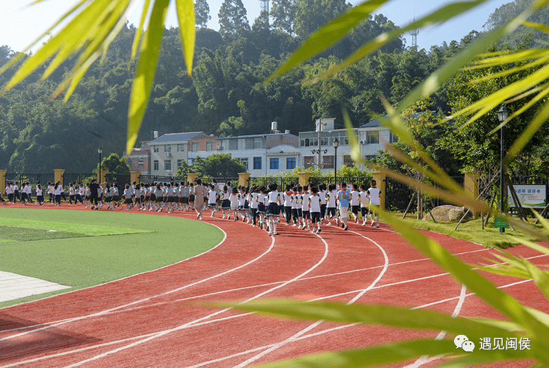 竹韵校园吹起文明新风,闽侯这所百年老校处处彰显"竹文化"_竹岐