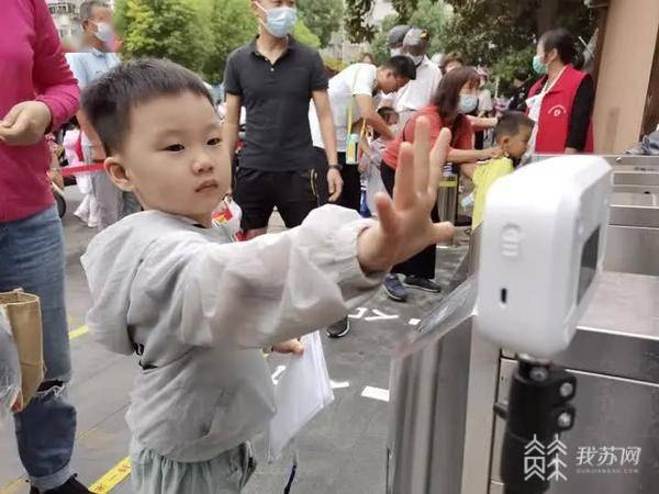 幼儿园|神兽归笼！扬州小学、幼儿园学生今日返校复学