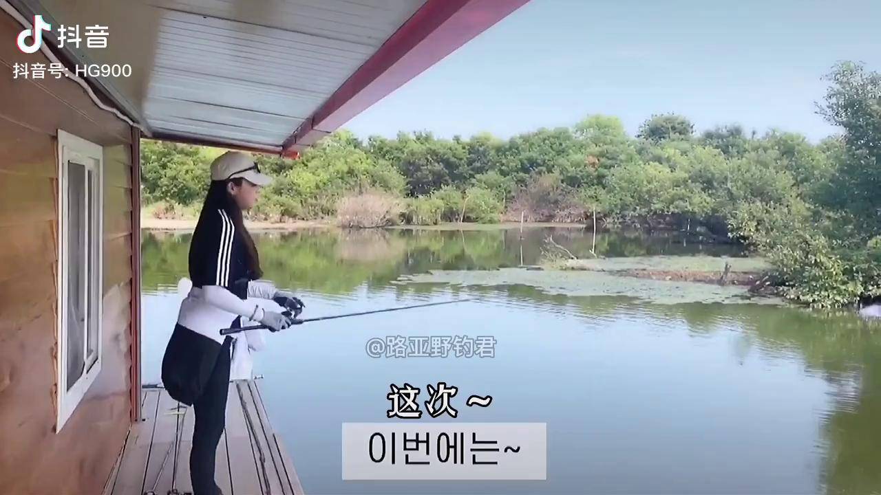 韩国路亚女钓手路亚女钓手索米路亚钓鱼