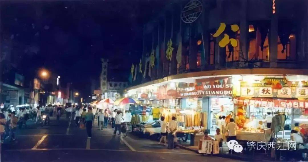 这条街，不少肇庆人从小逛到大，你多久没去过了？