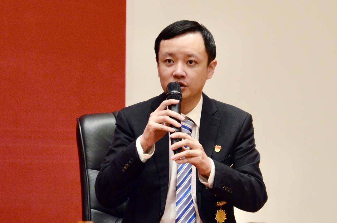 重庆497名劳动模范和先进工作者受表彰5位先进模范讲述岗位背后的故事