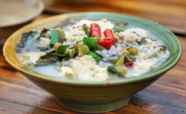 剑门酸菜豆花稀饭