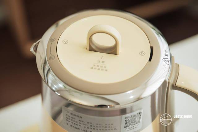 厨艺厨艺小白也能做出软糯银耳羹？一键温泡智能控温，美味营养双重兼顾